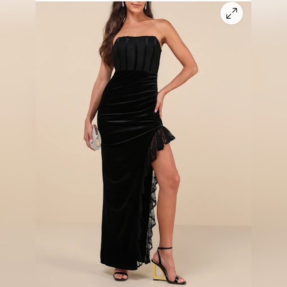 Astounding Aura Black Lace Strapless Bustier Maxi Dress - Picture 2 of 12